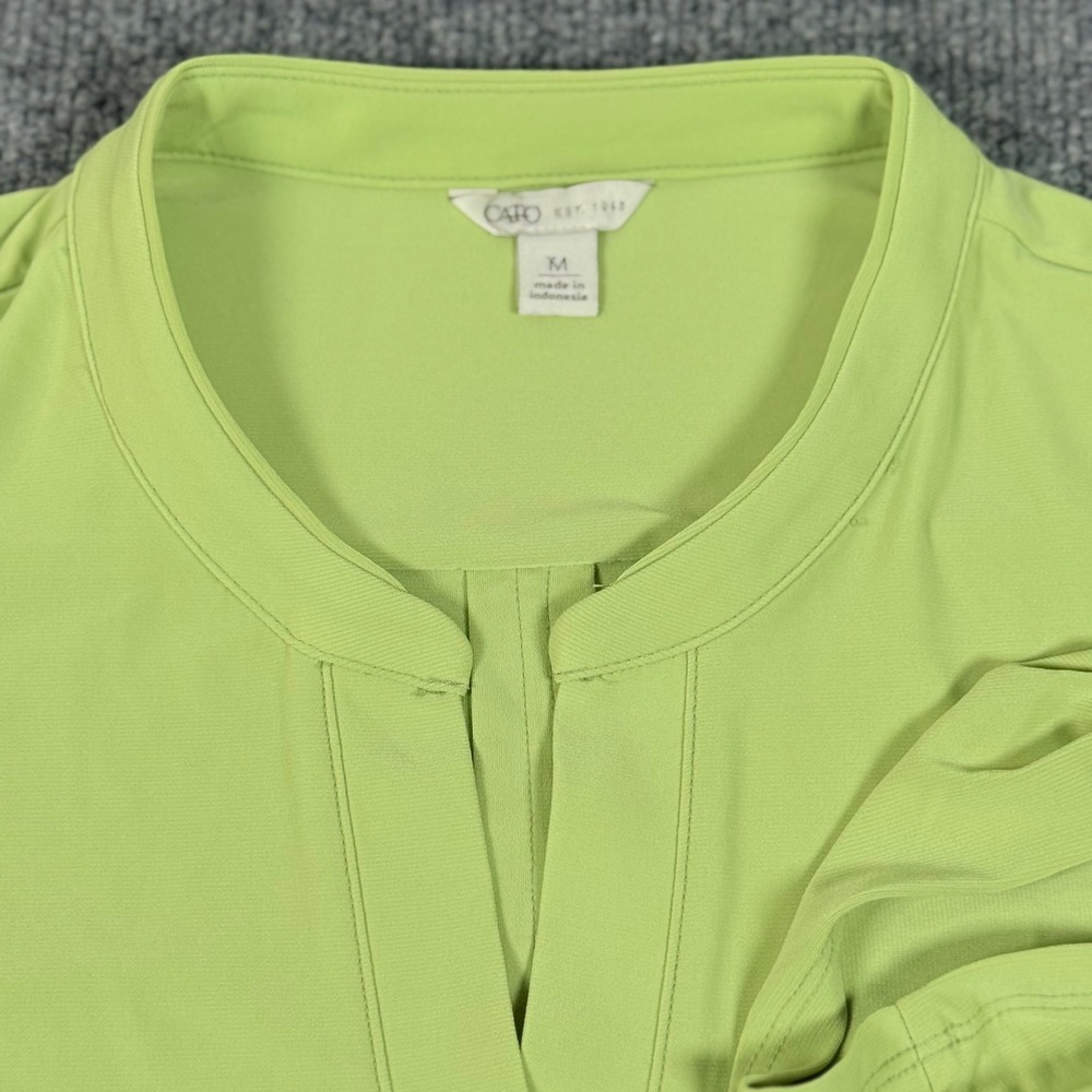 Cato Women's Medium Green Roll Top Sleeve Knit Tunic Top Soft Silky Feel Office